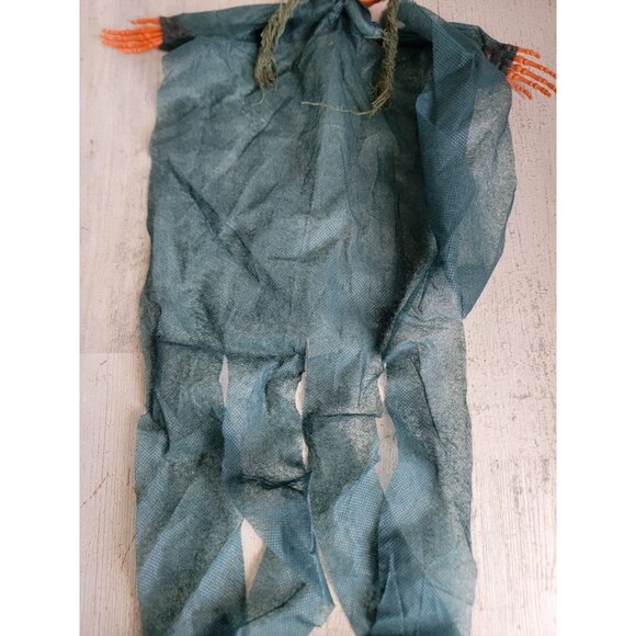 Vintage mini hanging pumpkin girl hanging Halloween decor - Picture 2 of 8